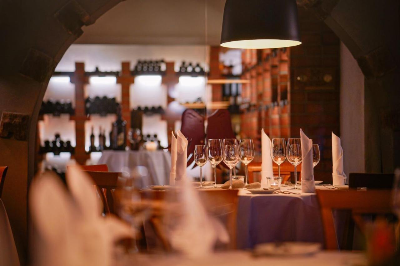 Hotel Restaurant Der Engel, ザスバッハヴァルデン エクステリア 写真