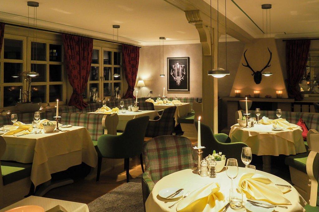 Hotel Restaurant Der Engel, ザスバッハヴァルデン エクステリア 写真