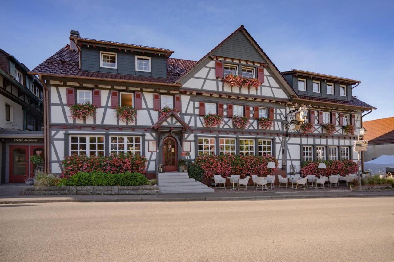 Hotel Restaurant Der Engel, ザスバッハヴァルデン エクステリア 写真